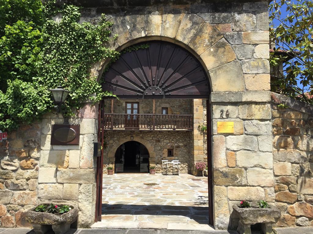 Posada La Torre De La Quintana リエンド エクステリア 写真