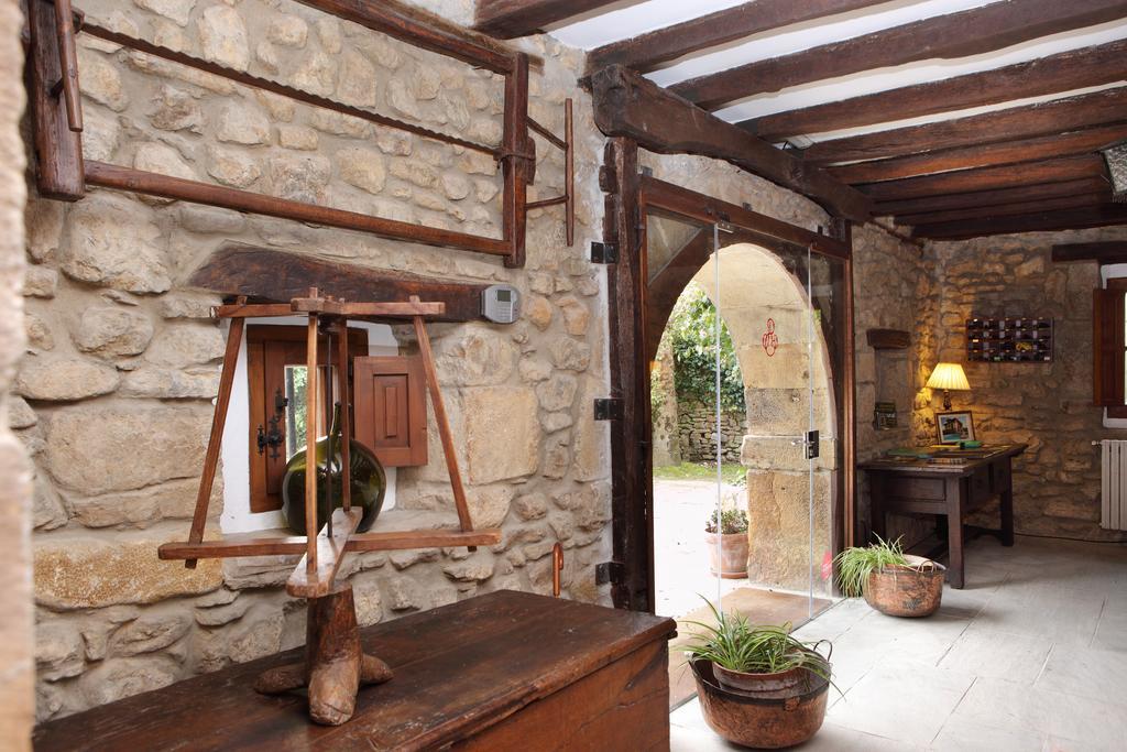 Posada La Torre De La Quintana リエンド エクステリア 写真