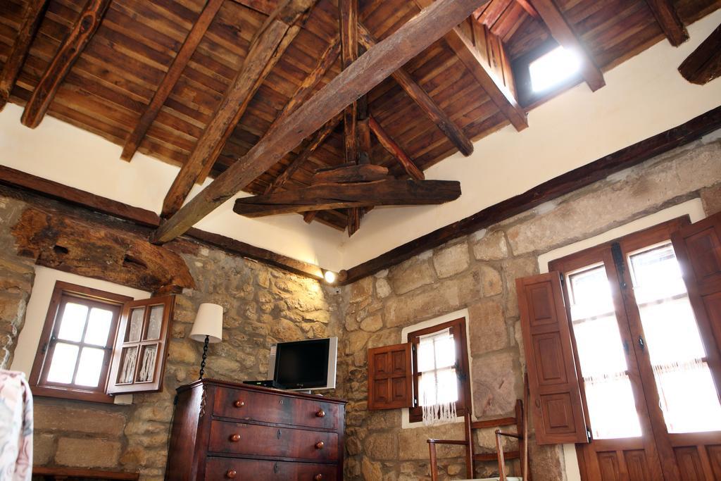 Posada La Torre De La Quintana リエンド エクステリア 写真