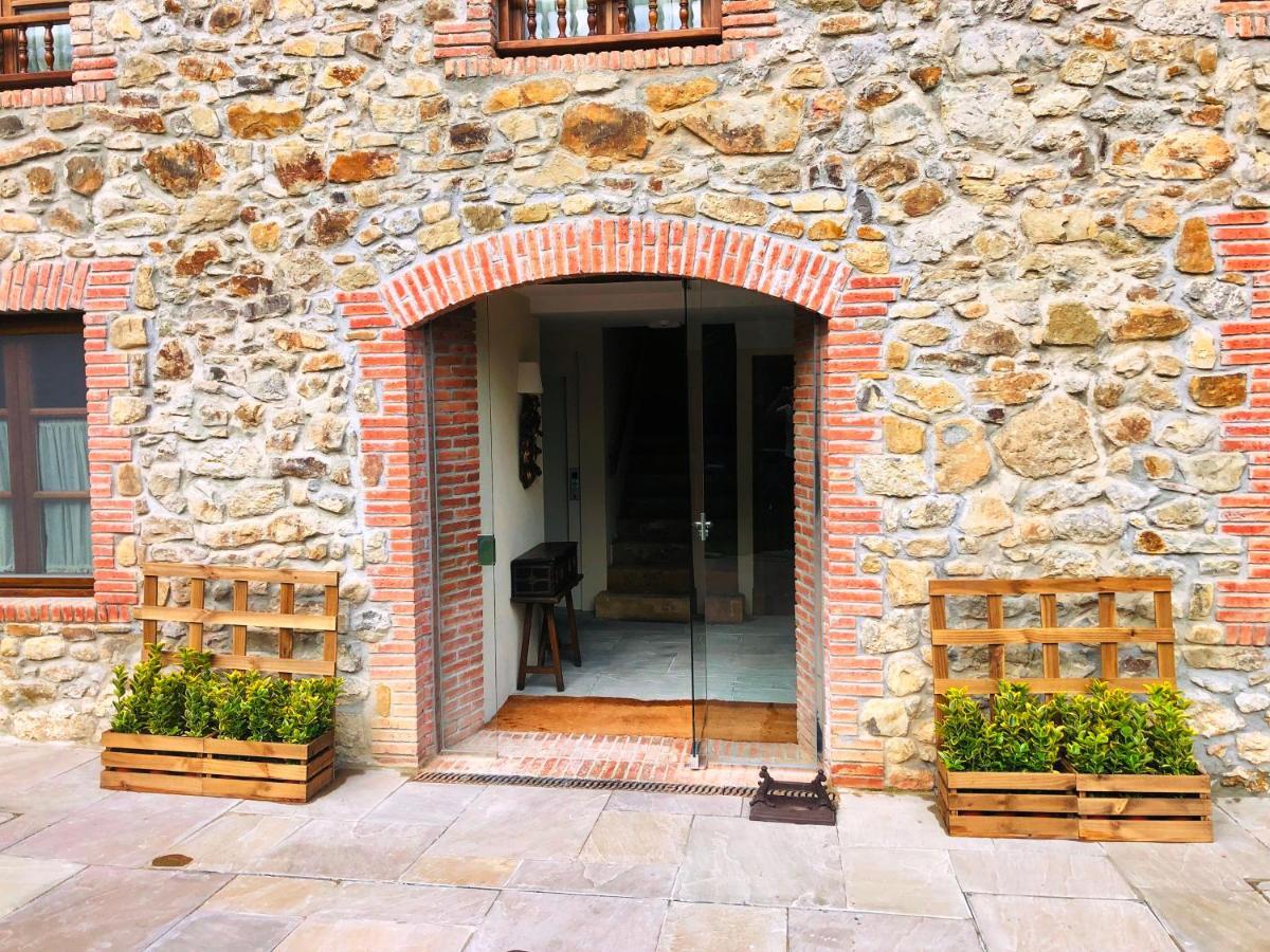 Posada La Torre De La Quintana リエンド エクステリア 写真